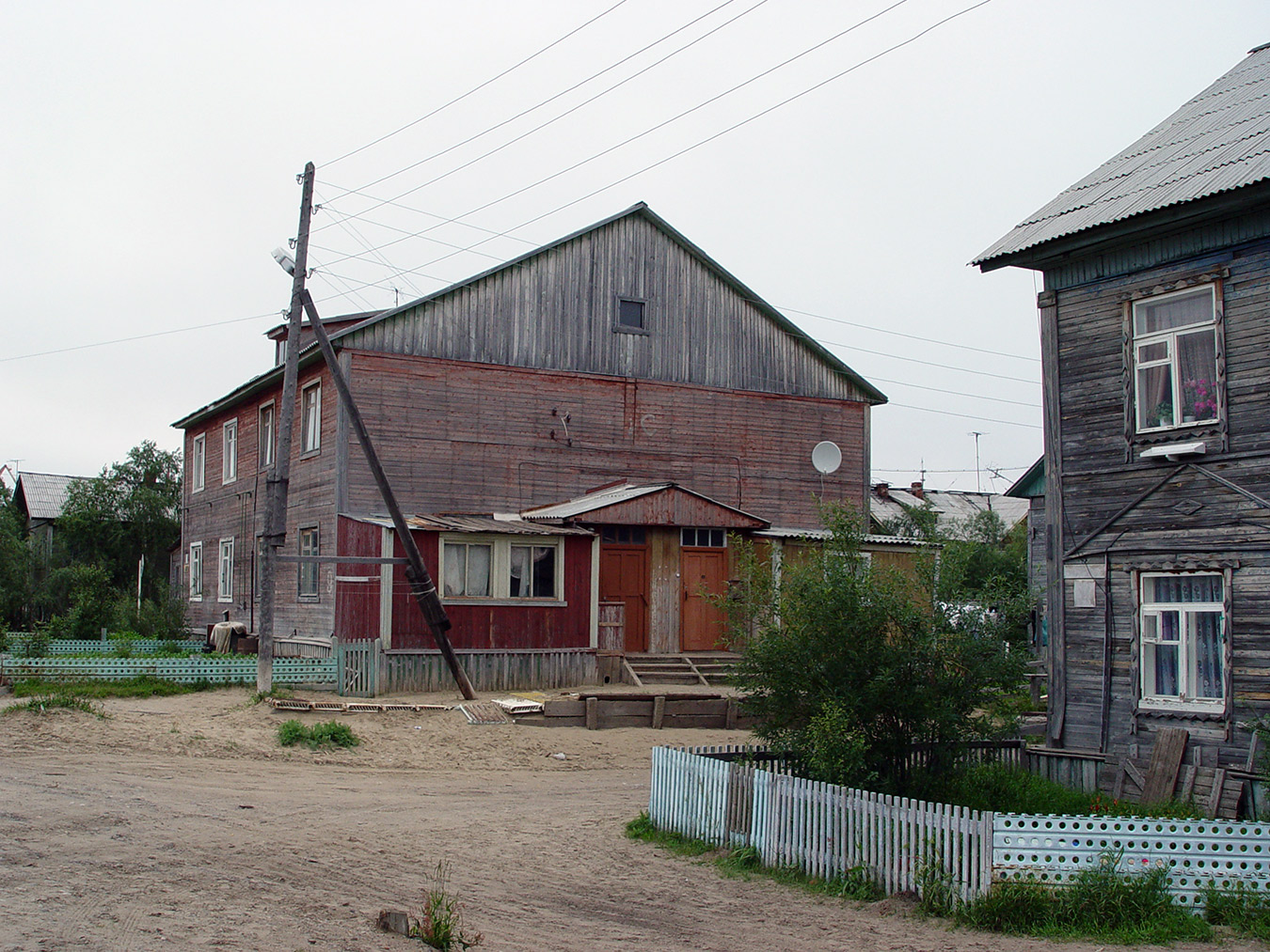 Naryan-Mar, Улица Пырерки, 9