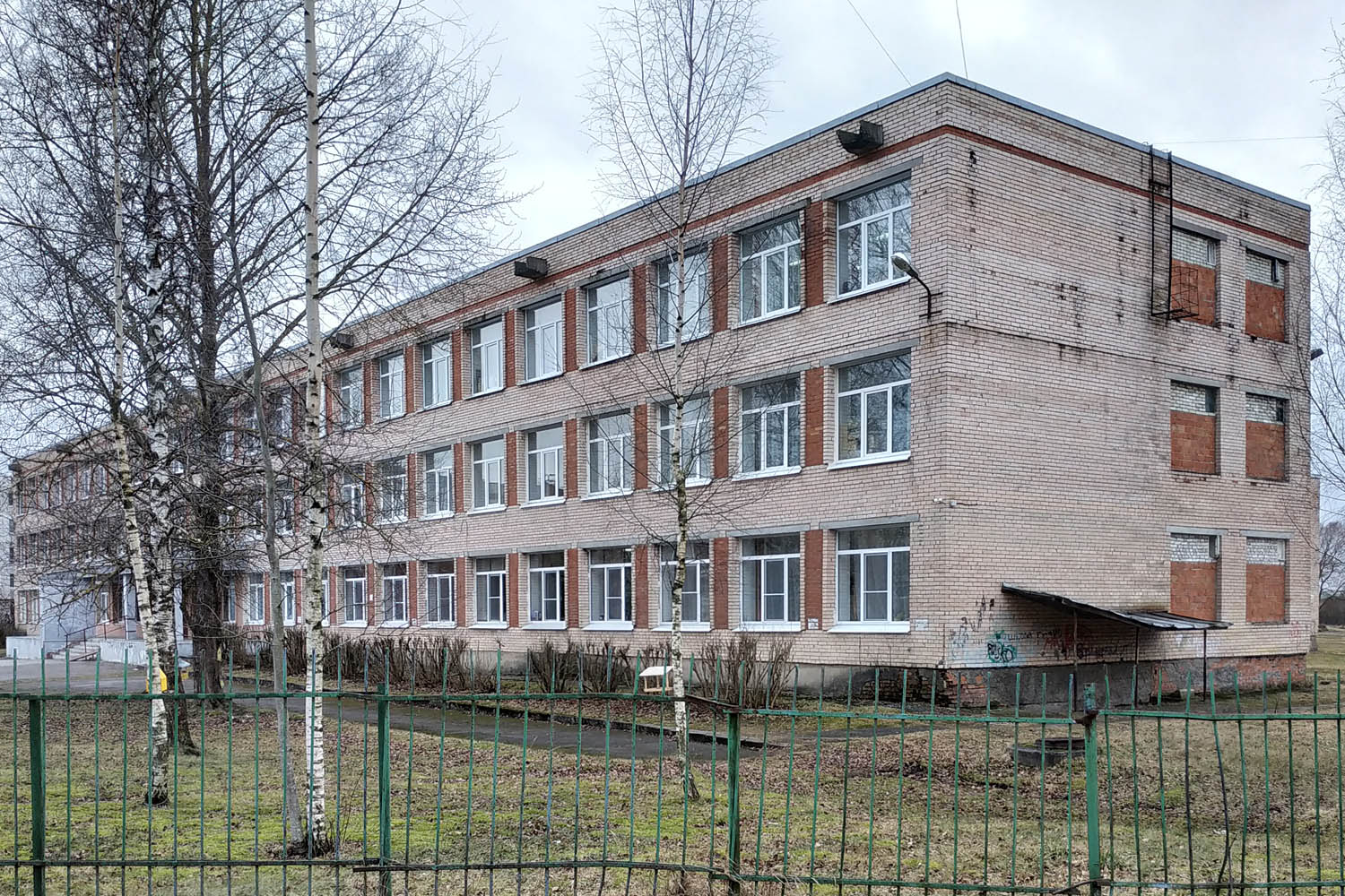 Малое Верево, Крайняя улица, 1