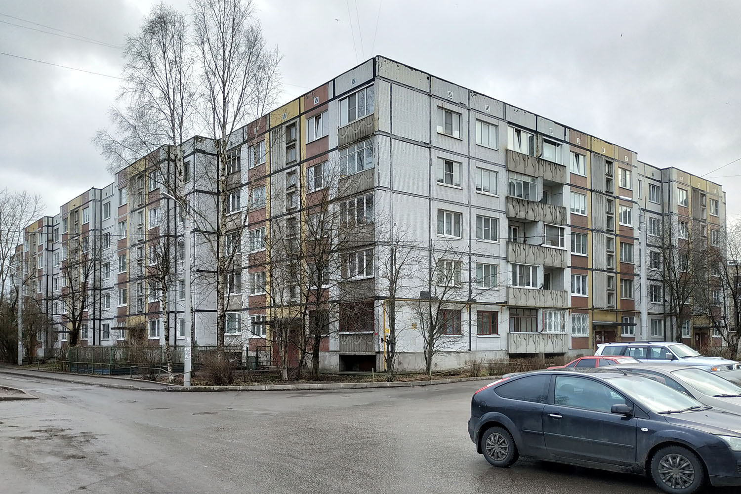 Гатчина, Проспект 25 Октября, 61