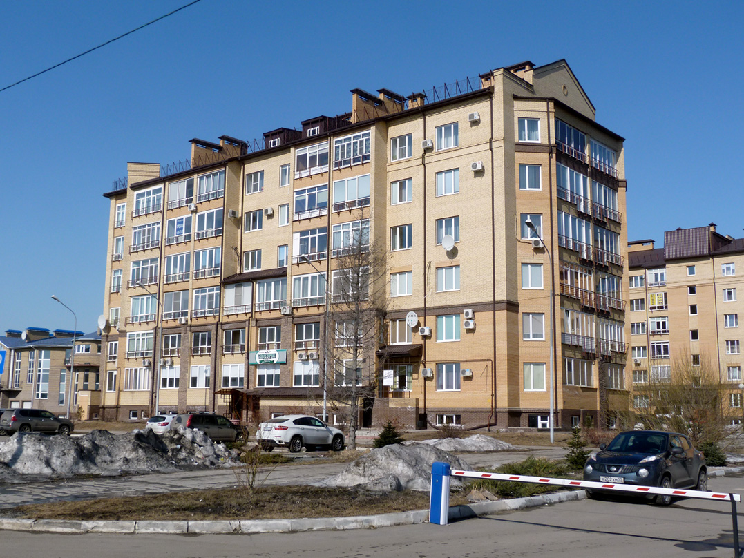 Омск, Улица Тютчева, 2