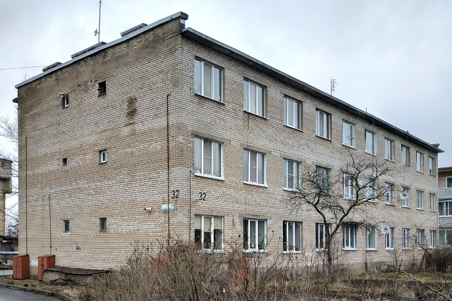 Гатчинский округ, прочие н. п., Мыза-Ивановка, Шоссейная улица, 32
