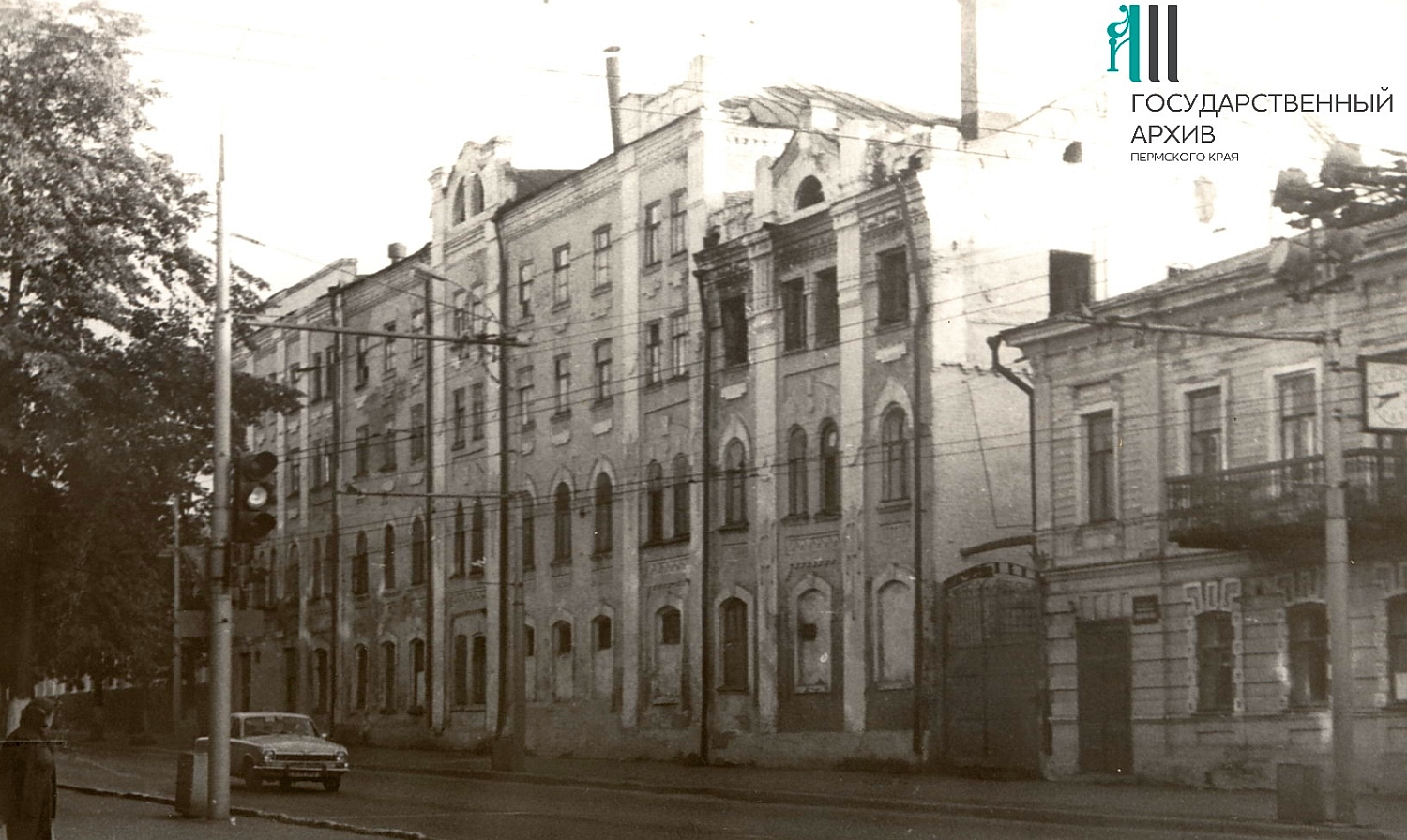 Пермь, Сибирская улица, 35; Улица Пушкина, 48 / Сибирская улица, 35А