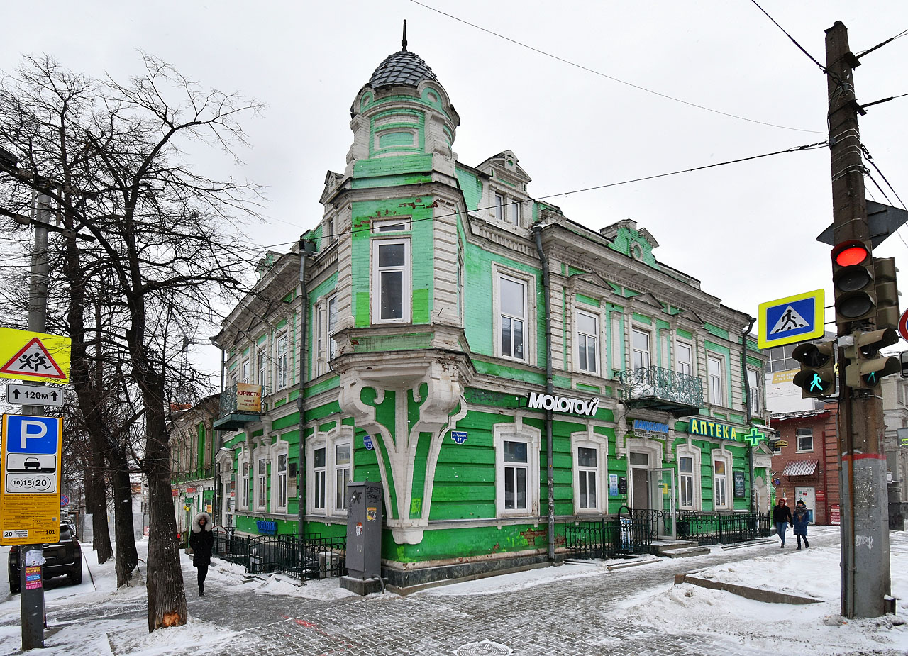 Perm, Сибирская улица, 22А / Улица Пушкина, 17