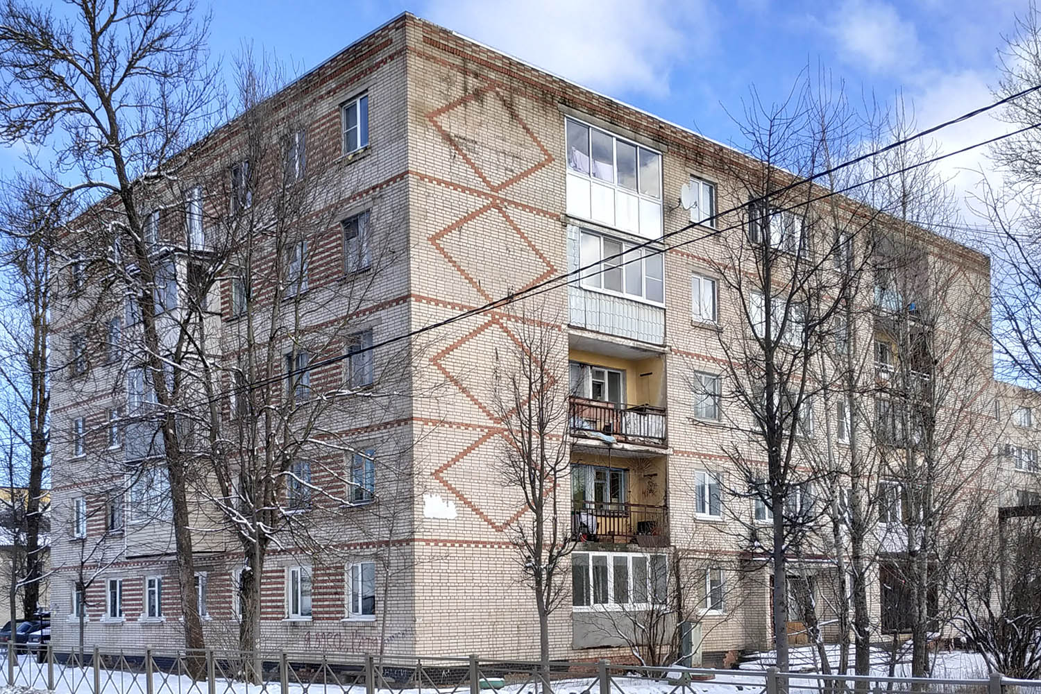 Сиверский, Заводская улица, 7 корп. 2