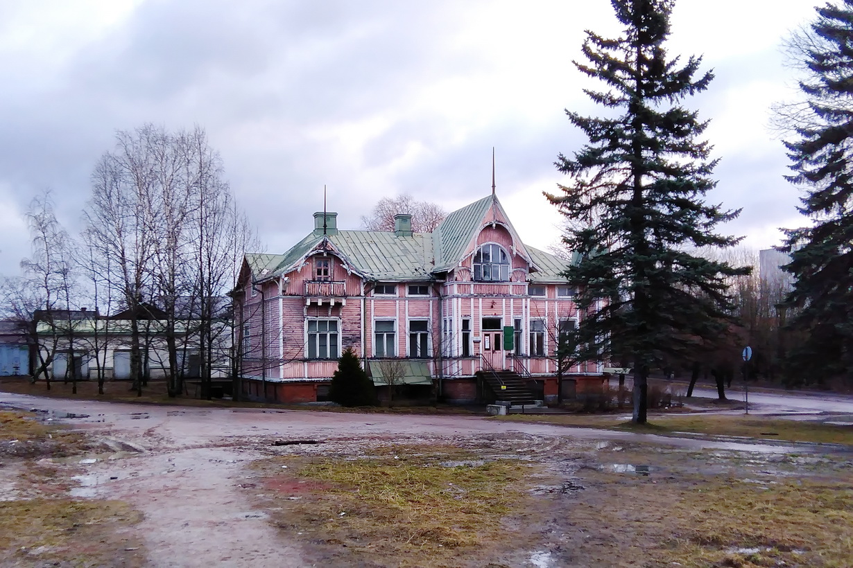 Сортавала, Ладожская улица, 1