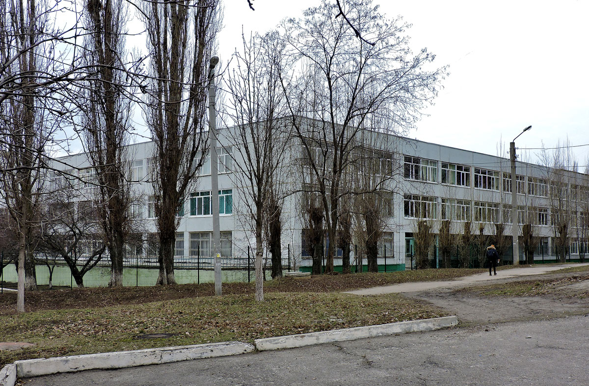 Харьков, Улица Метростроителей, 17