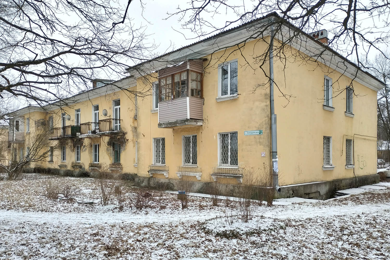 Кузьмоловский, Ленинградское шоссе, 12