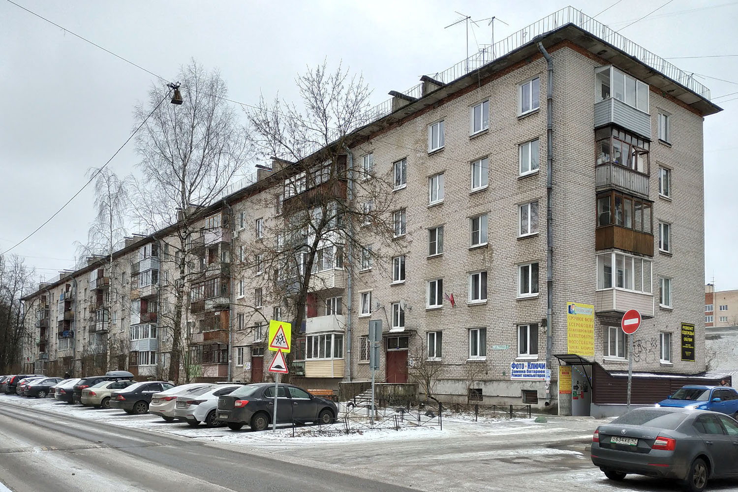 Кузьмоловский, Улица Победы, 8
