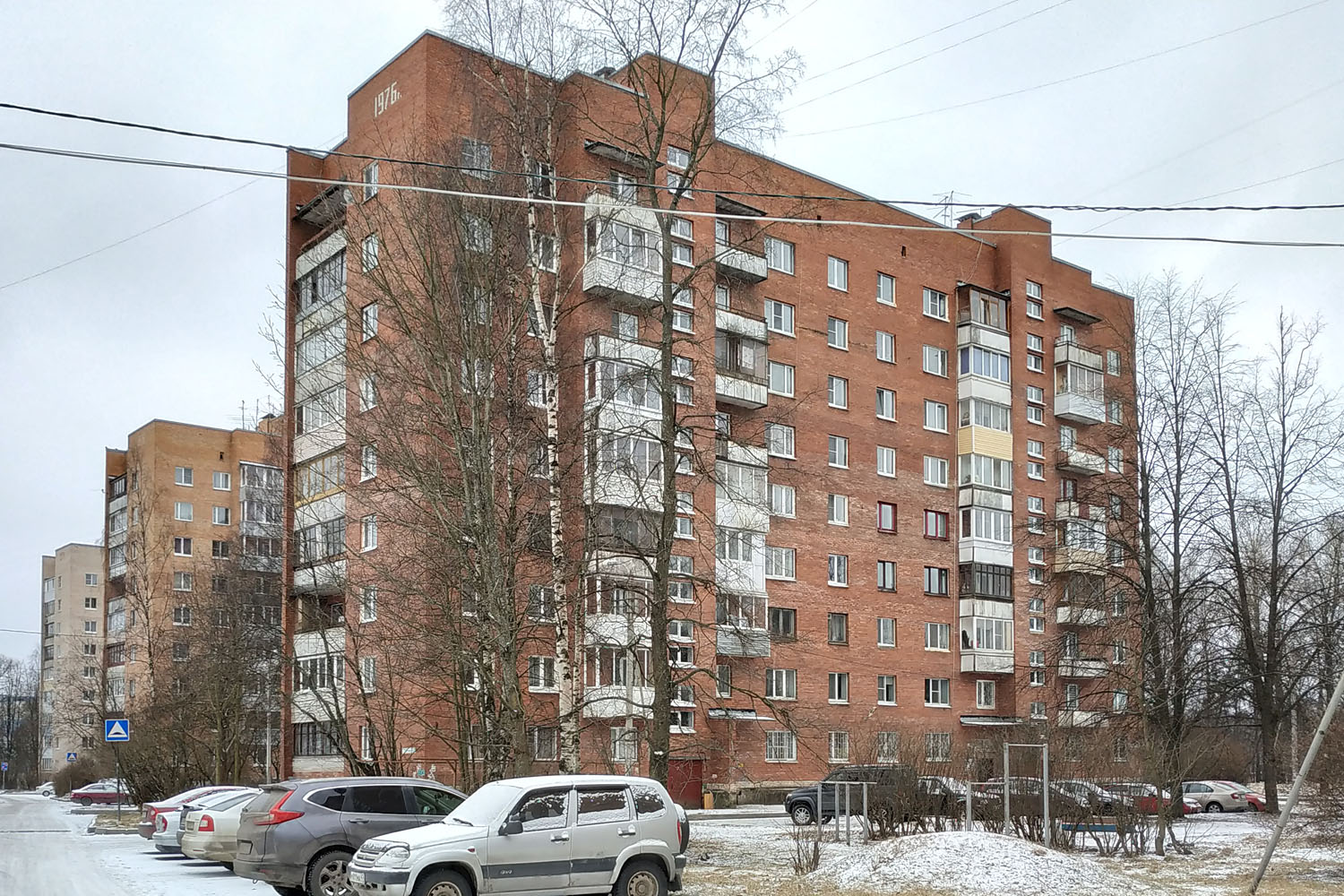 Кузьмоловский, Улица Строителей, 5