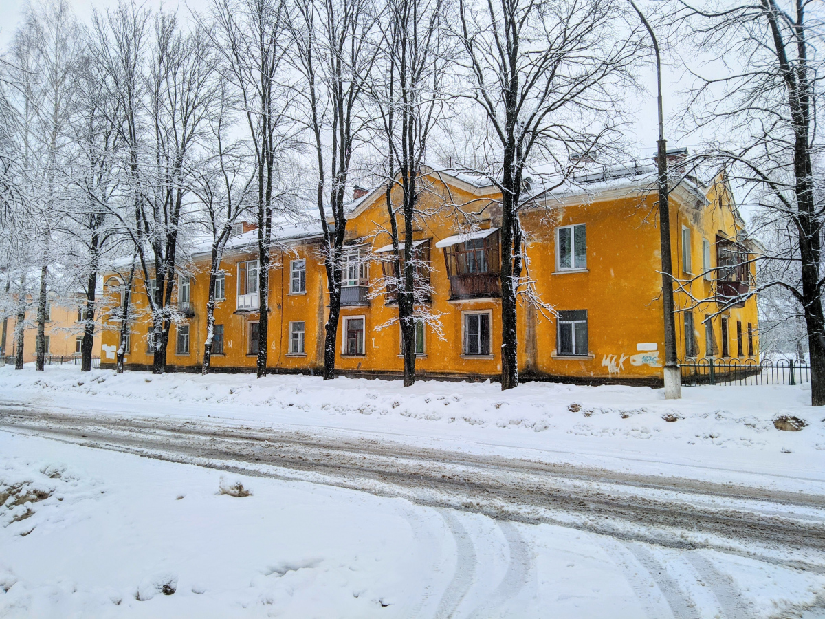 Глазов, Комсомольская улица, 3