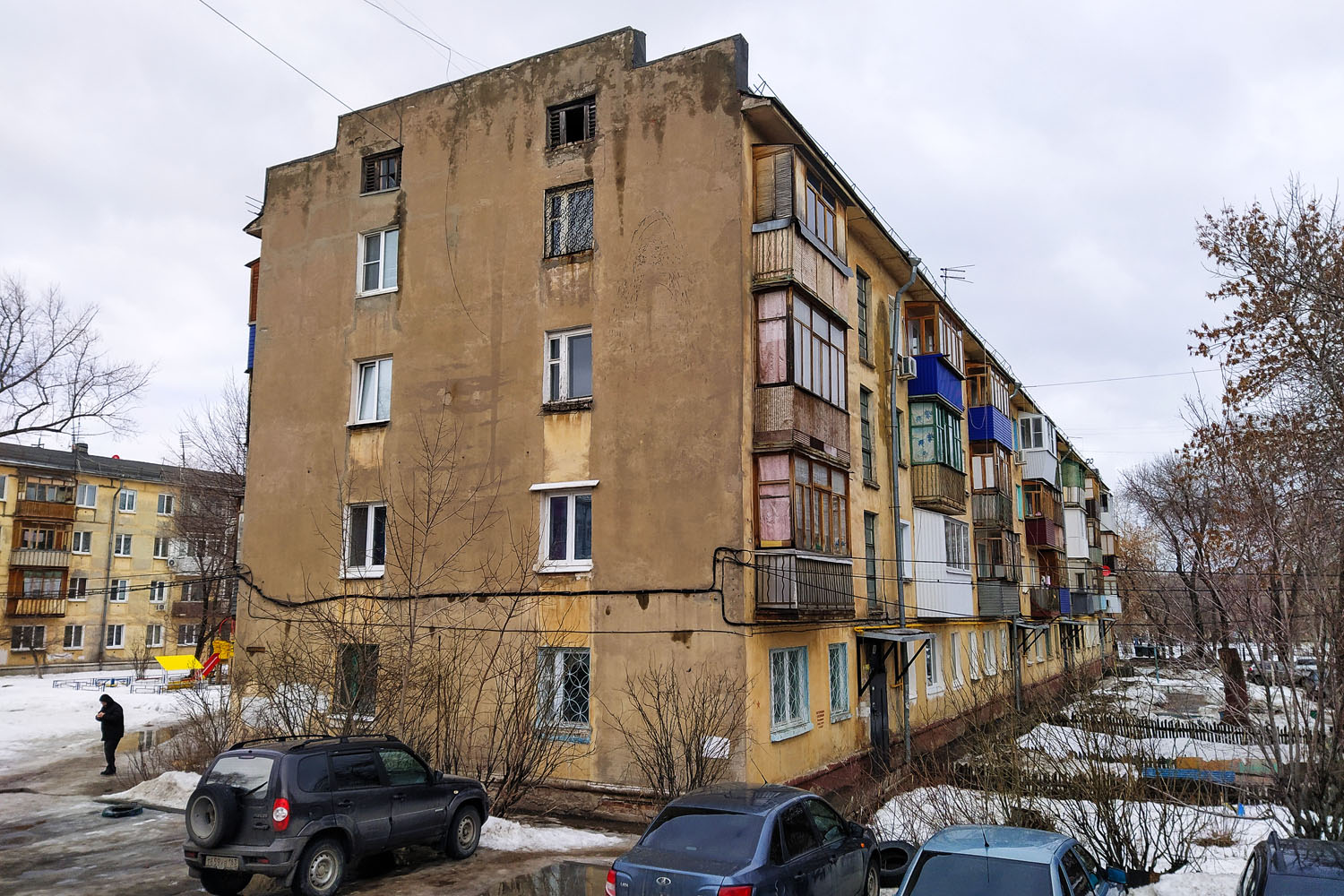 Новокуйбышевск, Улица Кадомцева, 18