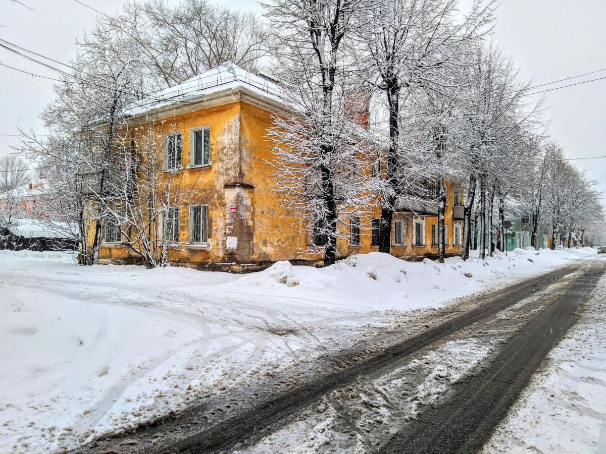 Глазов, Школьная улица, 20