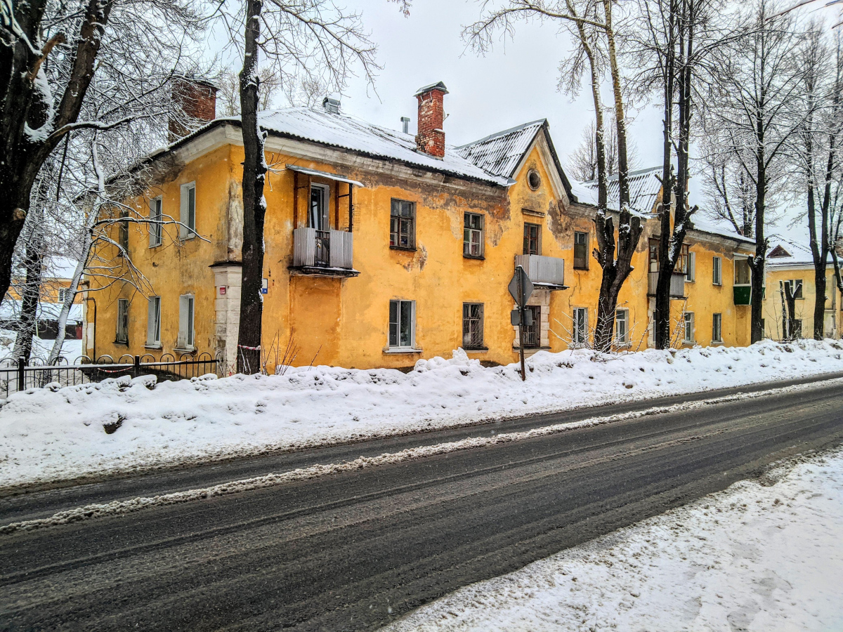 Глазов, Улица Дзержинского, 3