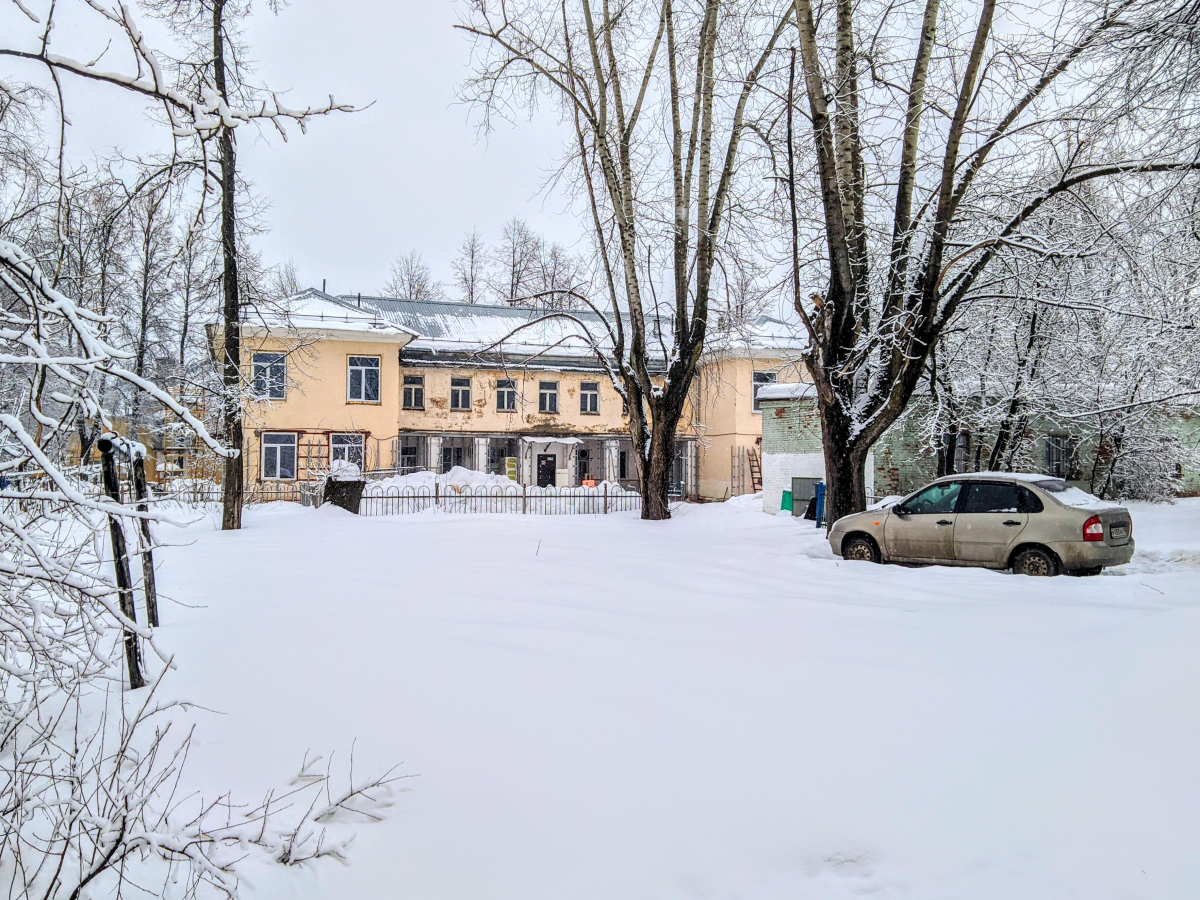 Глазов, Школьная улица, 12А