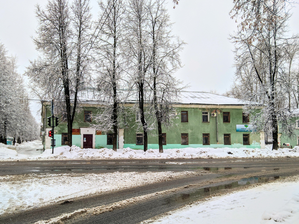 Глазов, Советская улица, 2