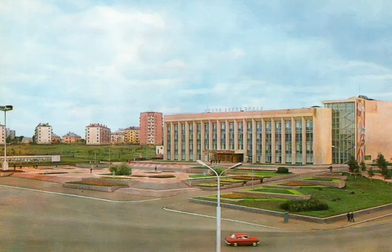 Уфа, Улица Машиностроителей, 10 корп. 1; Черниковская улица, 63; Черниковская улица, 65; Черниковская улица, 67