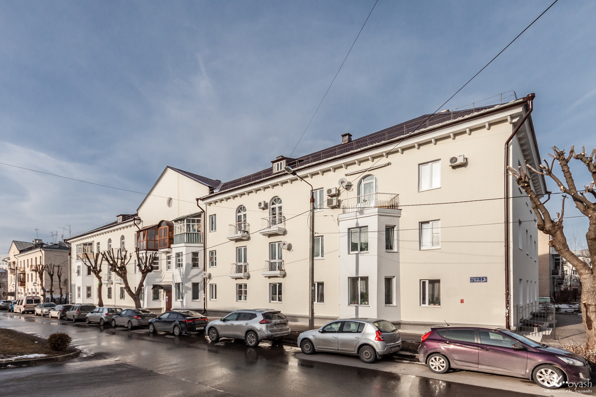 Casáin, Улица Искра, 3