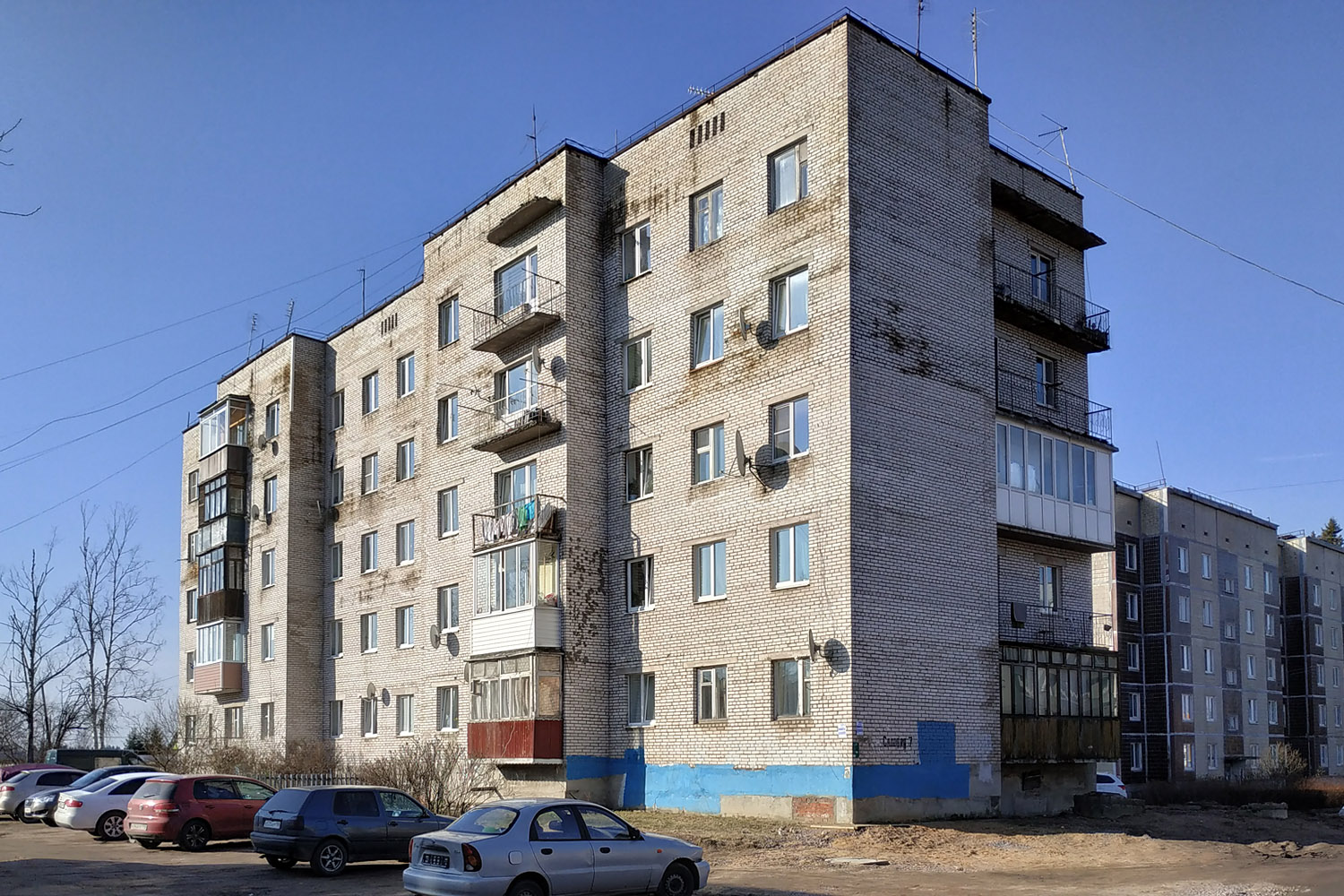 Рощино, Садовая улица, 7