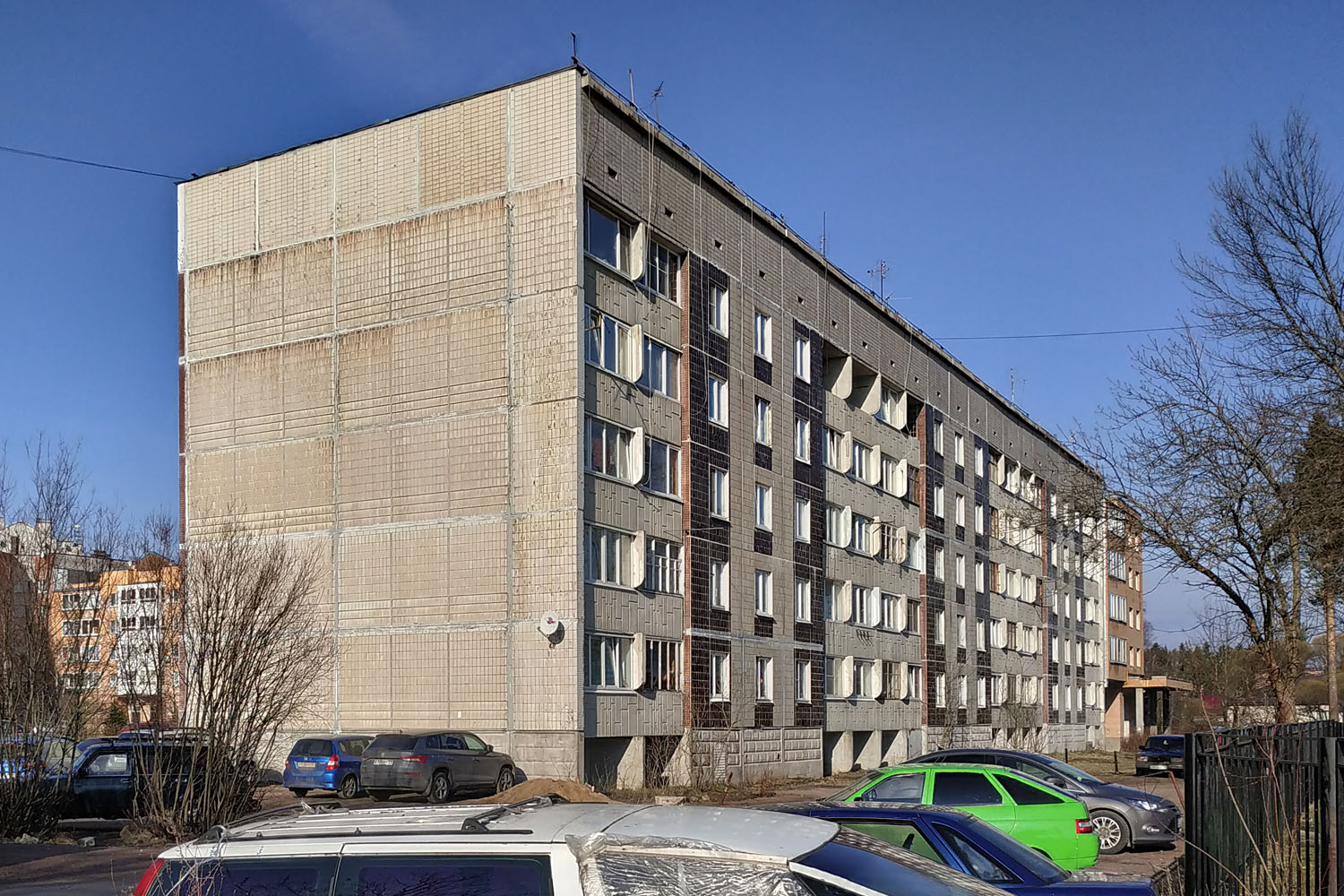 Рощино, Железнодорожная улица, 51