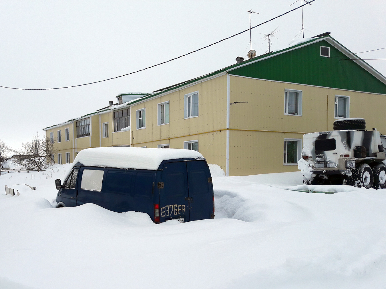 Искателей, Улица Строителей, 18