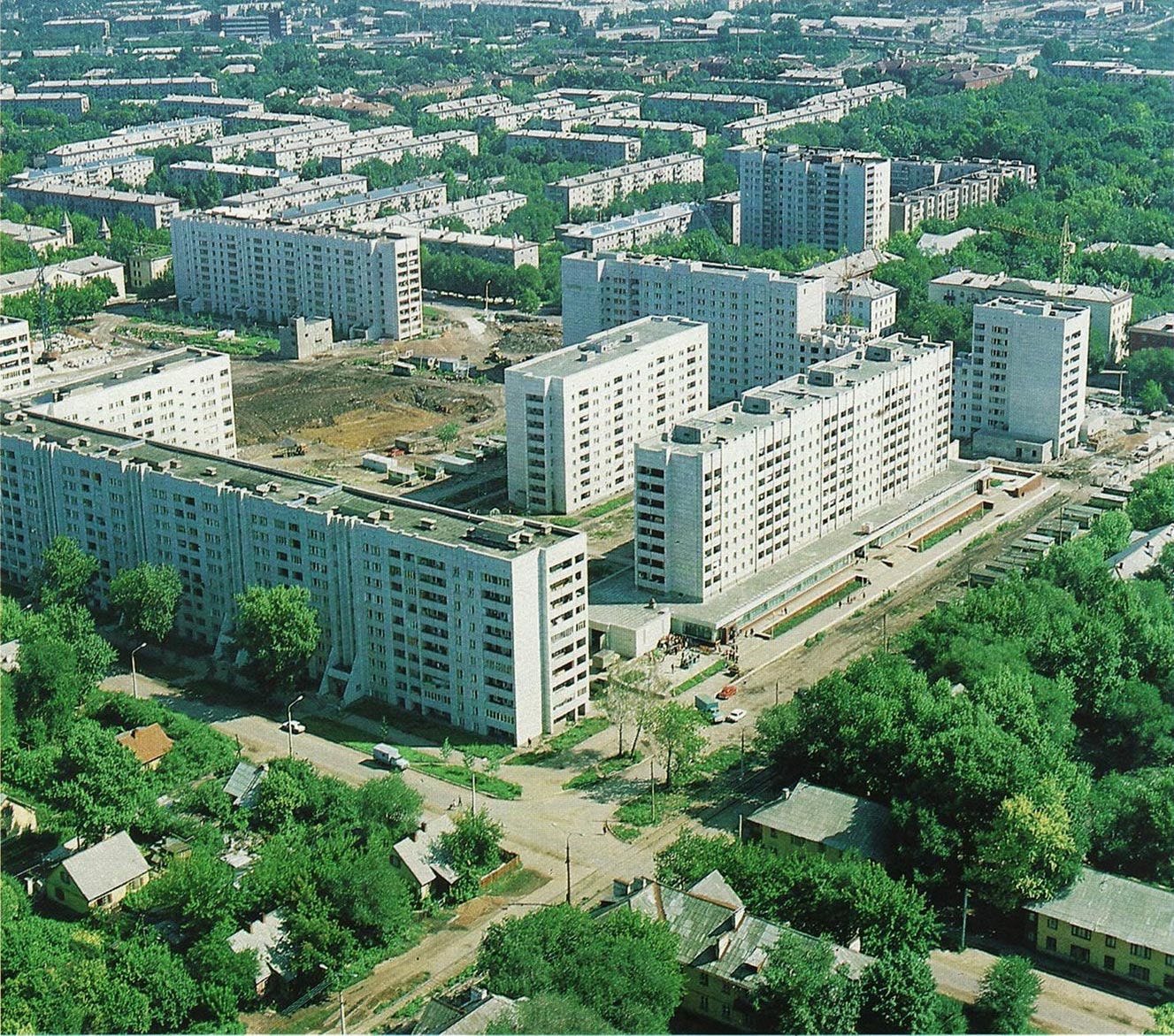 Самара, Енисейская улица, 37; Проспект Металлургов, 54; Кузнецкая улица, 33; Проспект Металлургов, 46 (пп. 1); Проспект Металлургов, 46 (пп. 2-5); Проспект Металлургов, 46 (пп. 6); Проспект Металлургов, 50; Советская улица, 43. Самара — Исторические фото (до 2000 года)