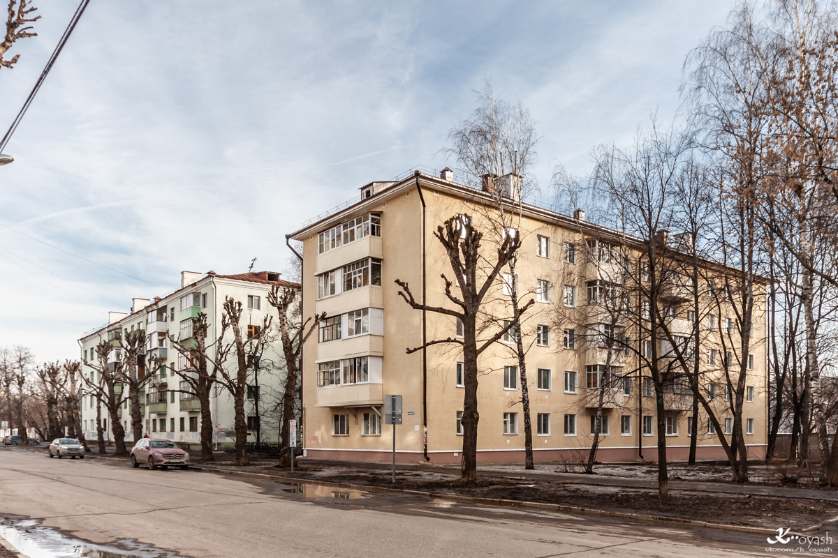 Казань, Улица Шмидта, 46 (подъезды 3-4); Улица Шмидта, 44