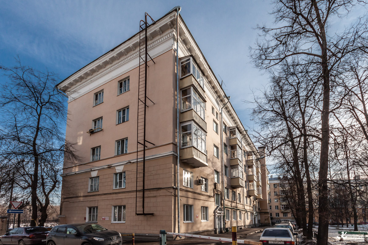 Казань, Улица Абжалилова, 21