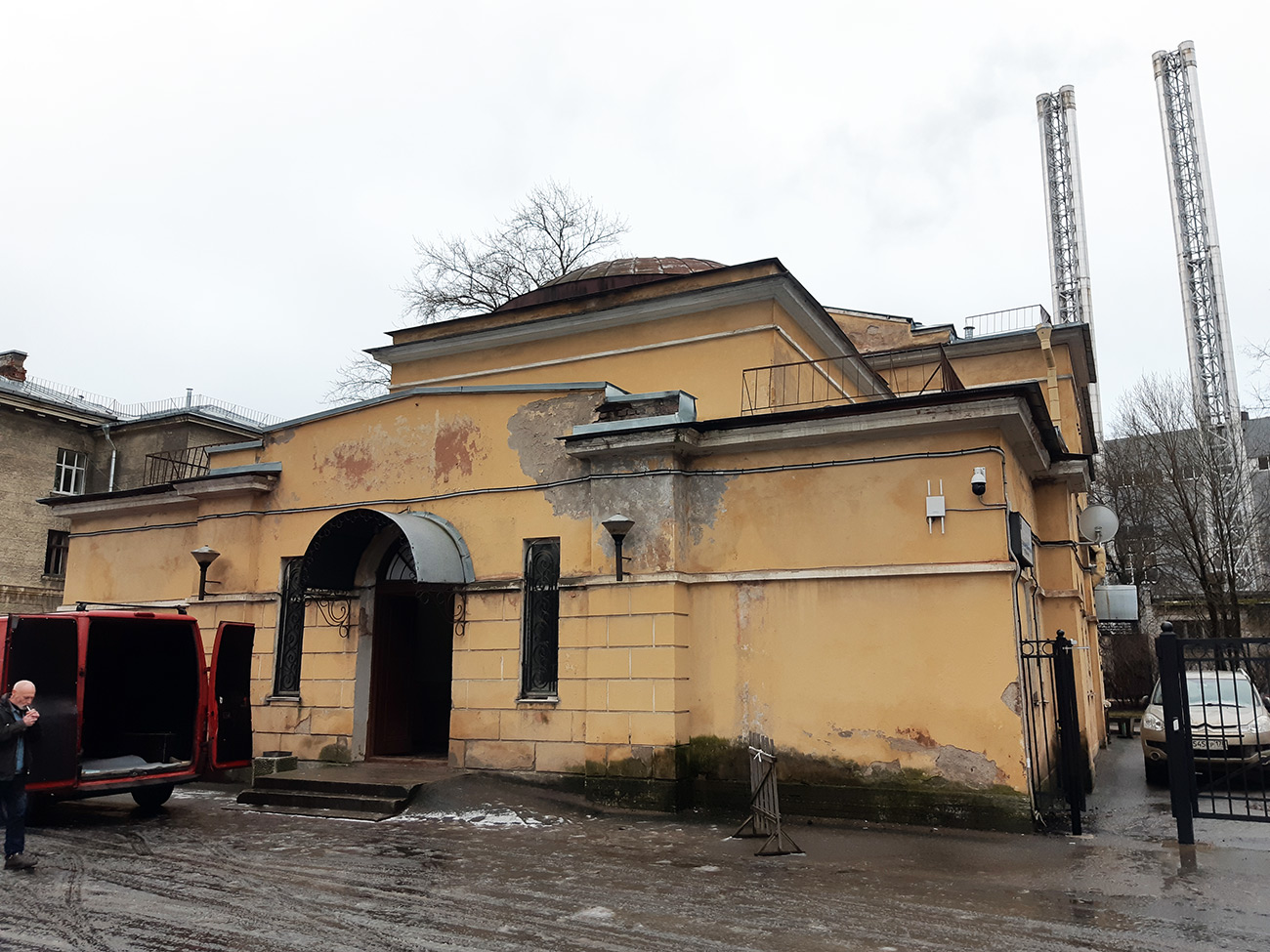 Санкт-Петербург, Улица Льва Толстого, 6-8 лит. Ф