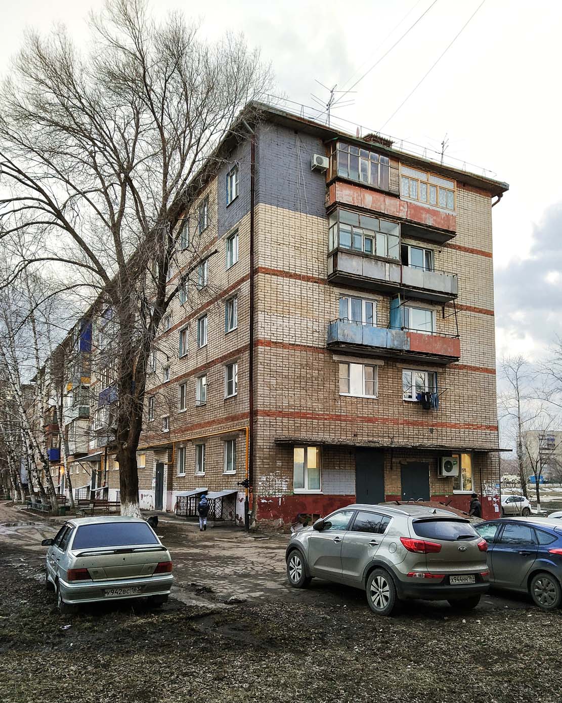 Новокуйбышевск, Улица Дзержинского, 14