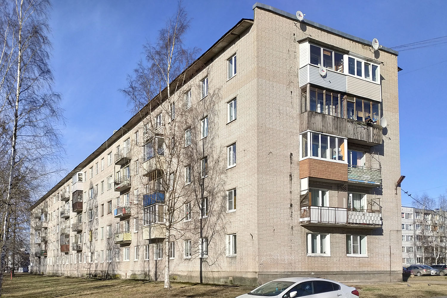 Дубровка, Улица Томилина, 1