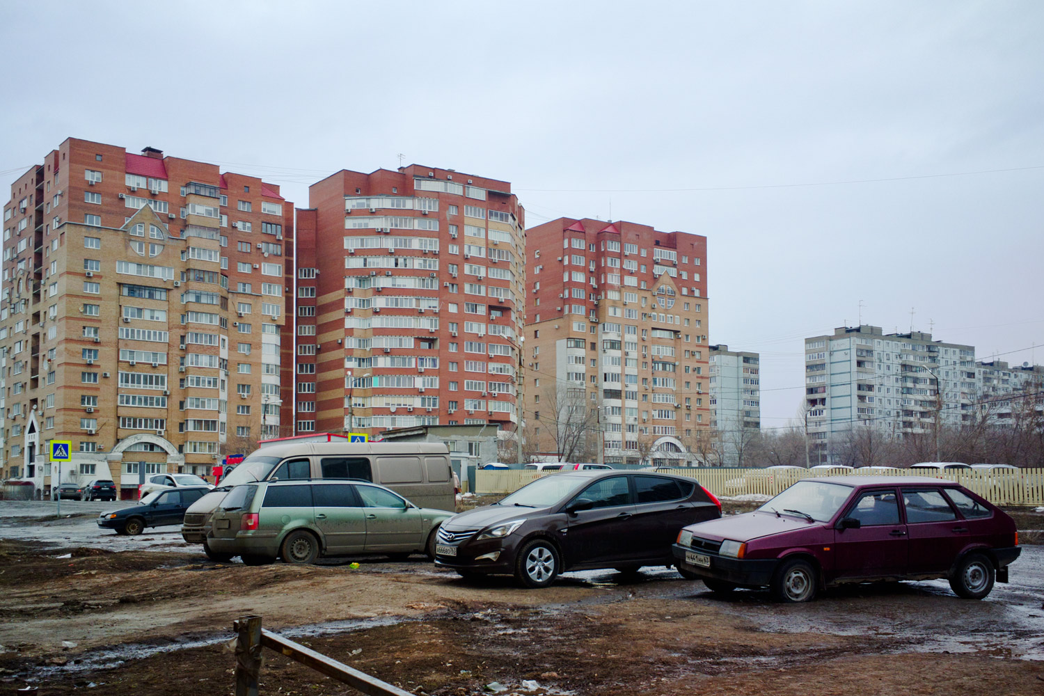Самара, Дачная улица, 30; Улица Осипенко, 41а; Улица Осипенко, 41; Проспект Карла Маркса, 22