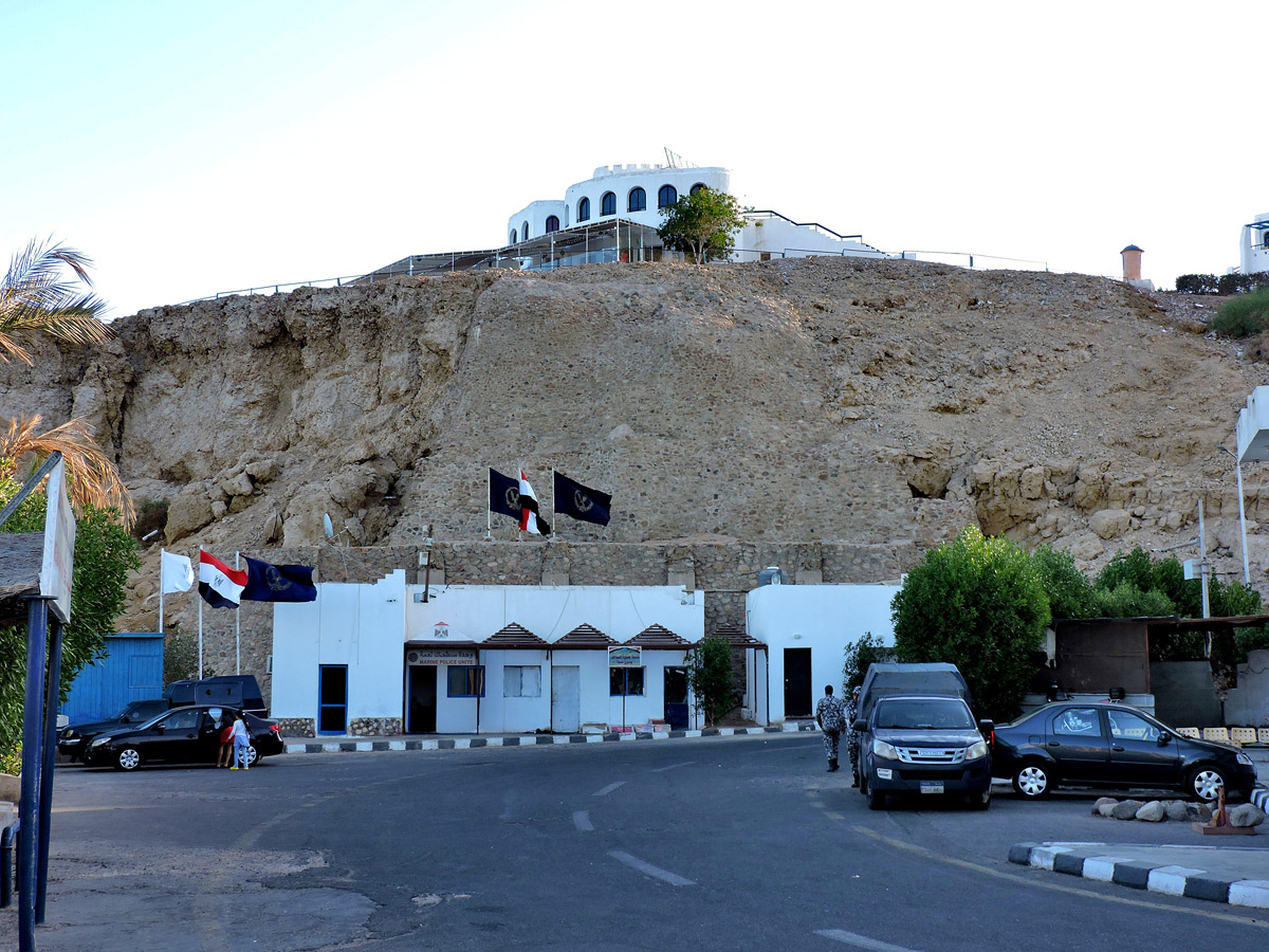 Шарм-эш-Шейх, Naama Bay, King Abdullah Street, Marine Police Unite