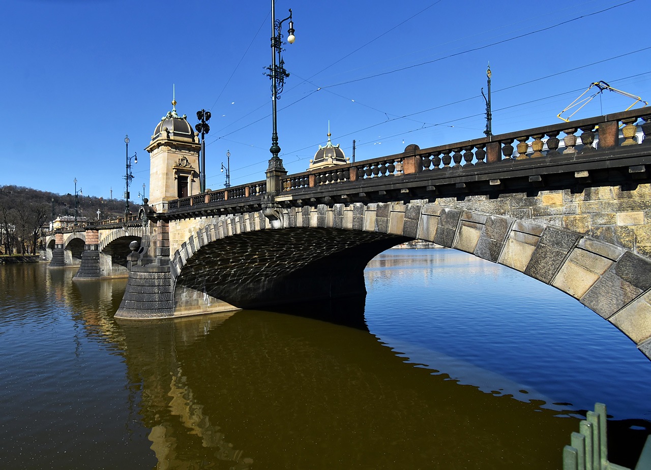 Прага, Most Legií