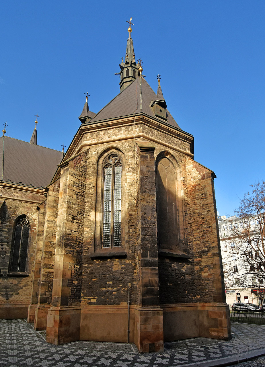 Прага, ​Biskupská, 14a