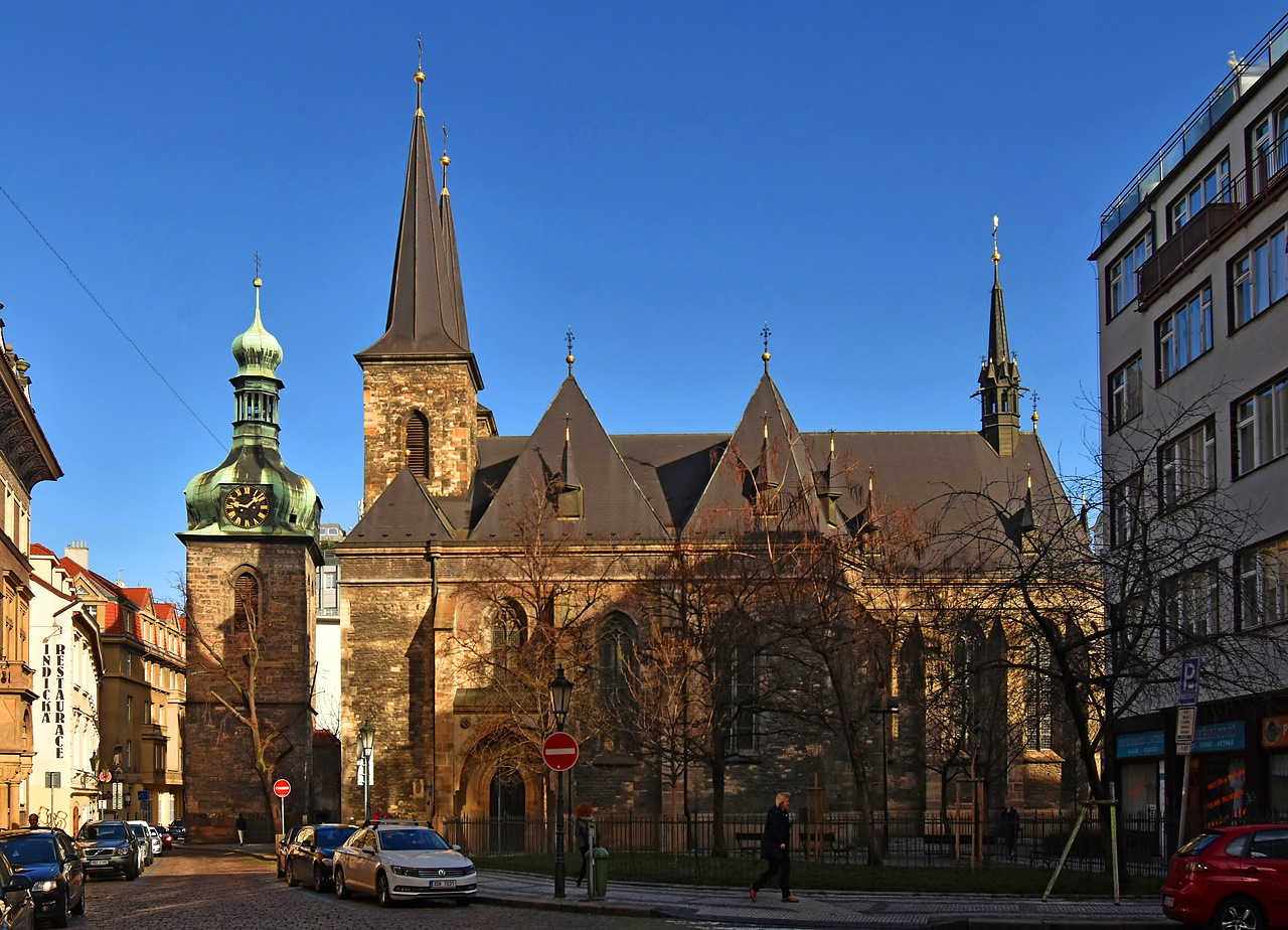 Прага, Biskupská, 14a; ​Biskupská, 14a