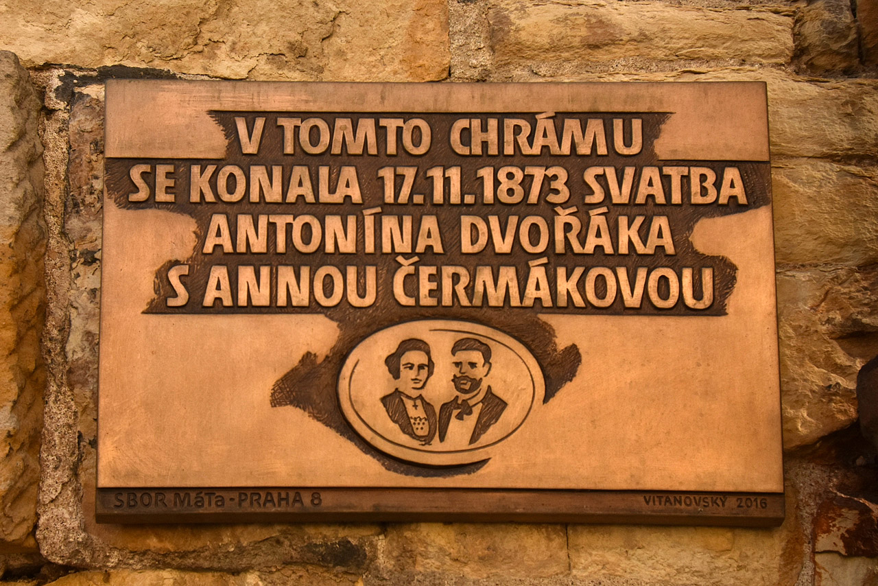 Прага, ​Biskupská, 14a. Прага — Memorial plaques