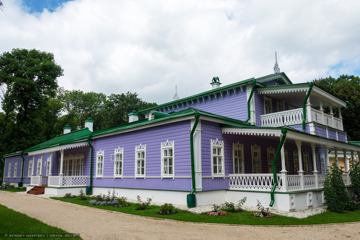 Мценский район, прочие н. п., С. Спасское-Лутовиново, Музейная улица, 3