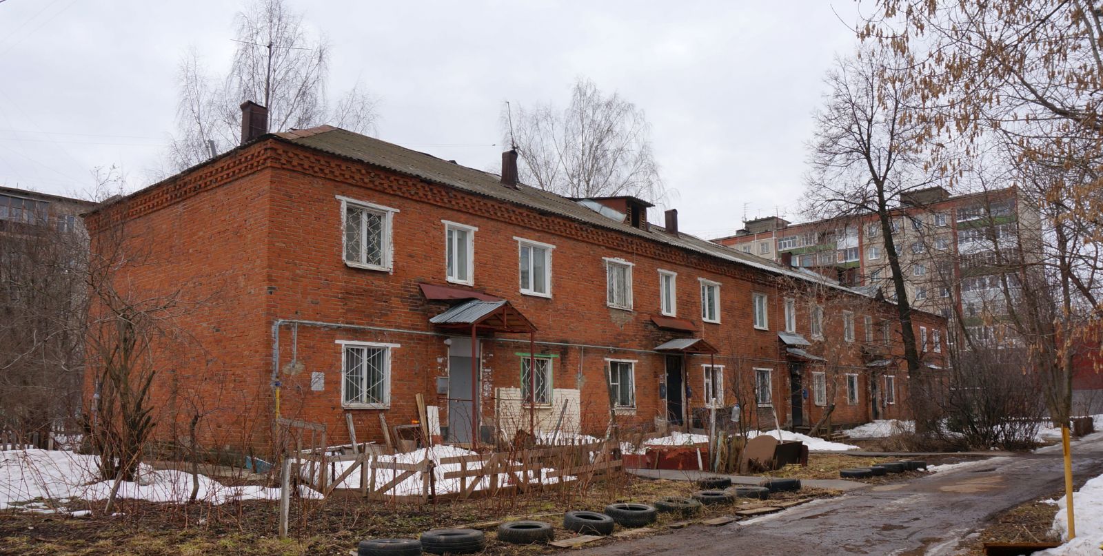Пермь, Улица Анвара Гатауллина, 25