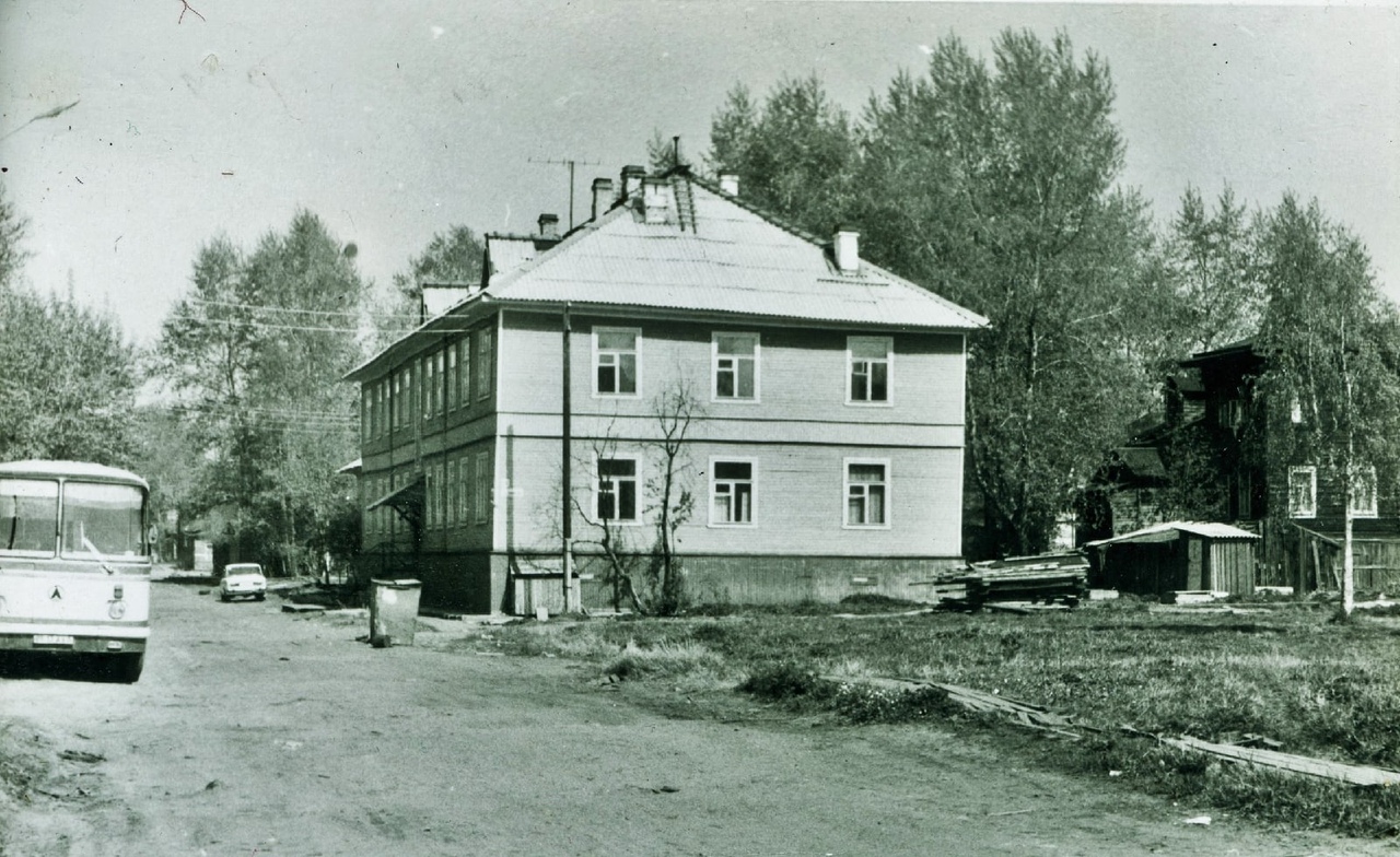 Архангельск, Улица Володарского, 36