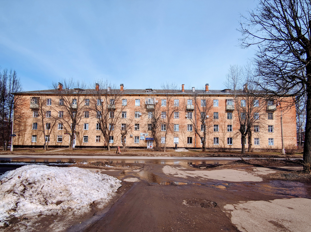 Глазов, Улица Кирова, 64