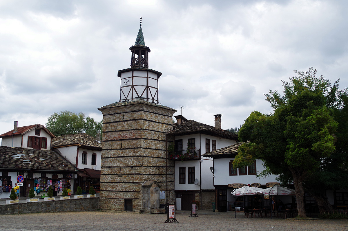 Трявна, Улица Ангел Кънчев, 1