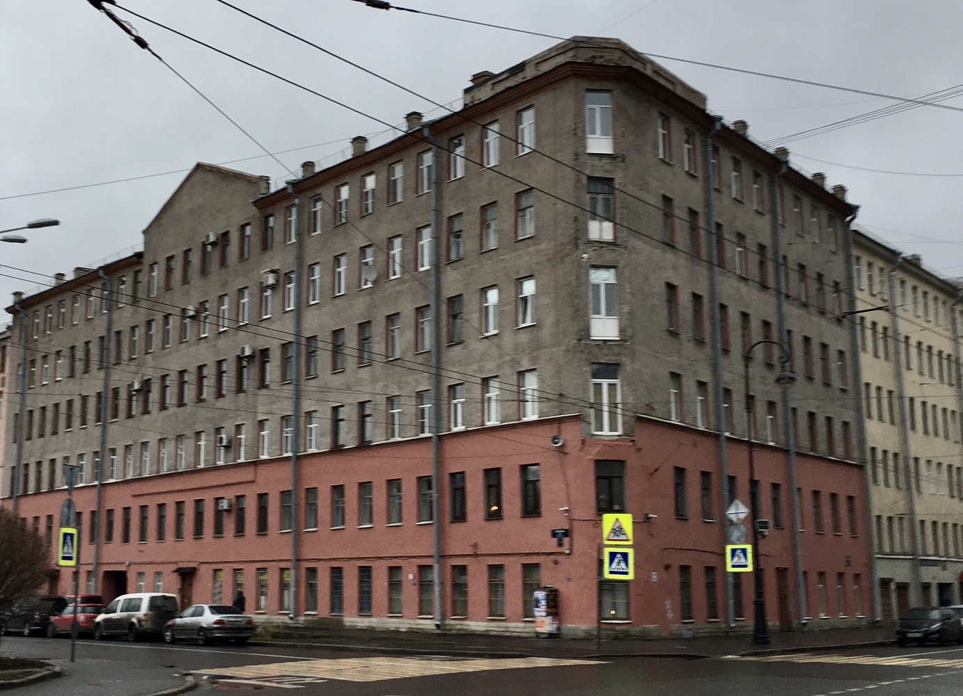 Peterburi, Большой проспект В. О., 101
