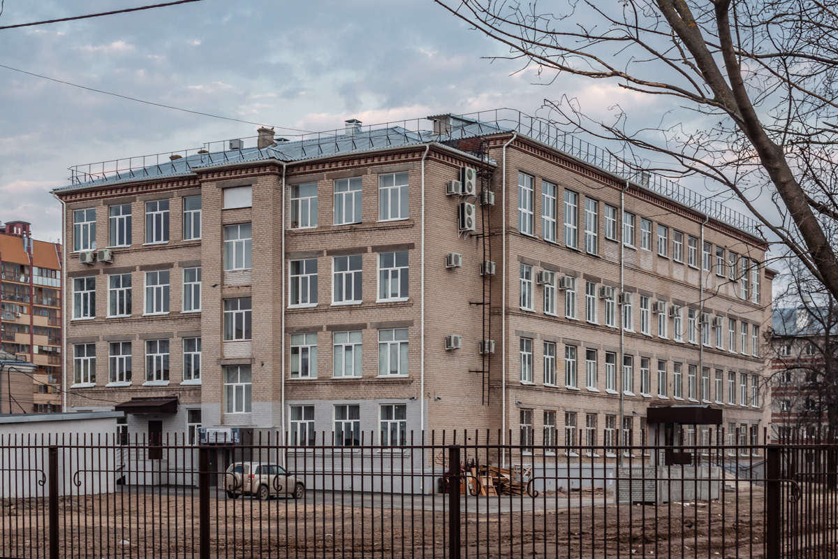 Казань, Улица Побежимова, 47А