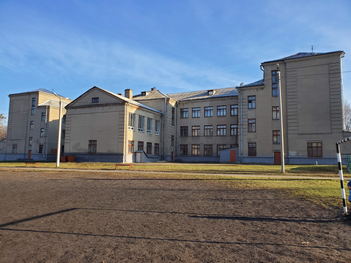 Харьков, Улица Генерала Момота, 8