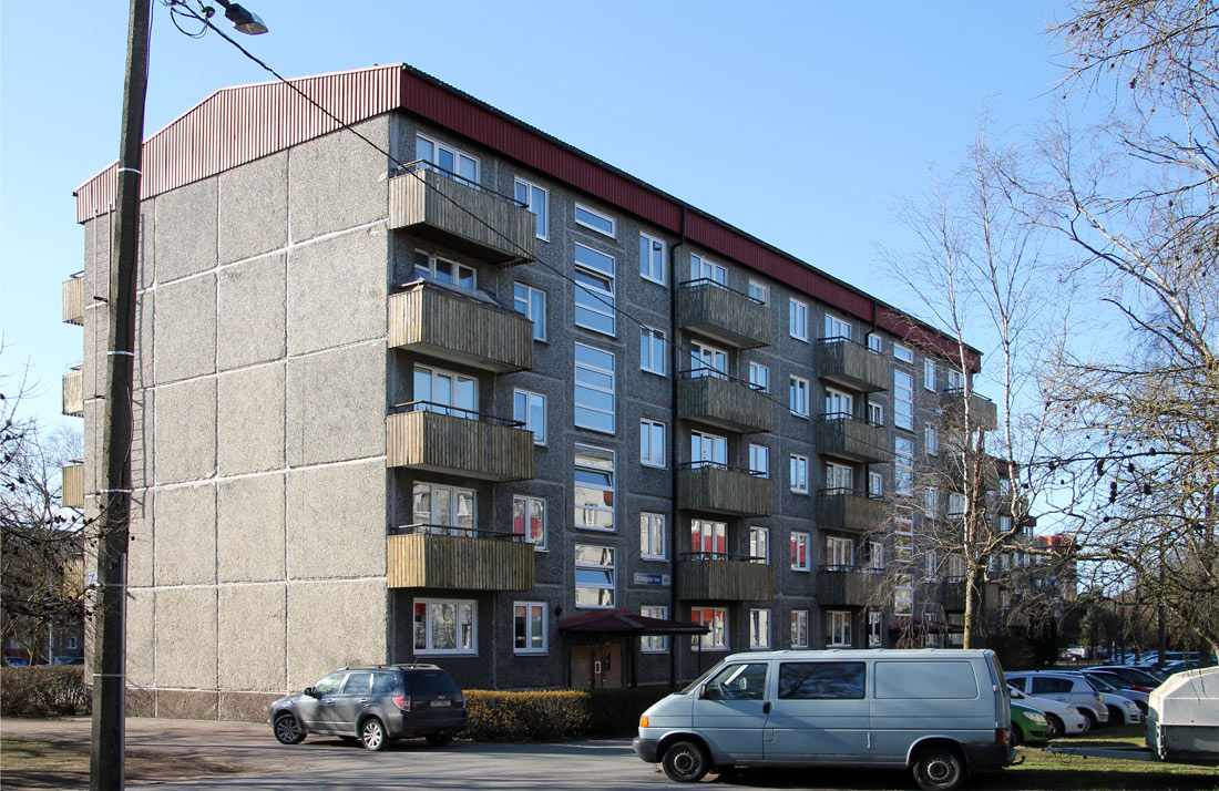 Tallinn, Ehitajate tee, 40