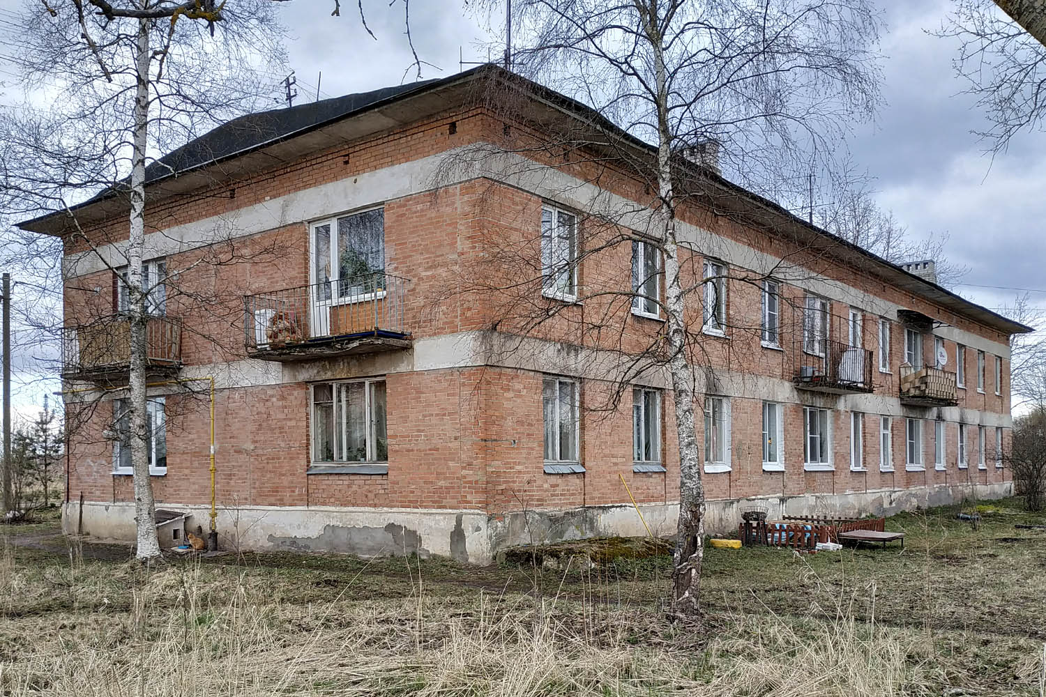 Тосненский район, прочие н. п., Любань, проспект Мельникова, 3