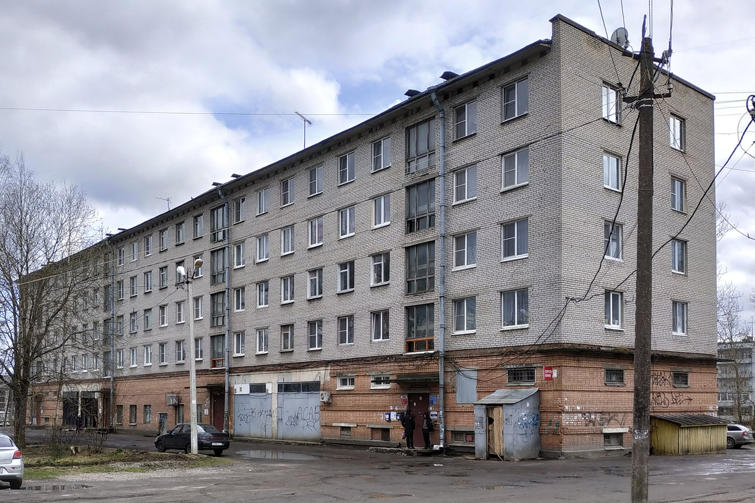 Тосненский район, прочие н. п., Любань, проспект Мельникова, 9