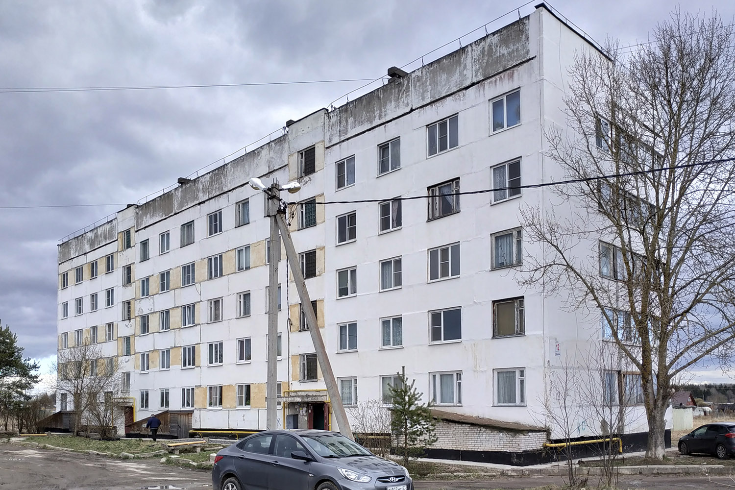 Тосненский район, прочие н. п., Любань, проспект Мельникова, 12