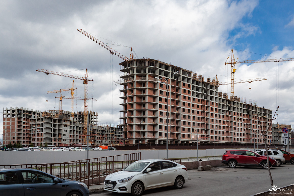 Казань, Улица Баки Урманче, 4 корп. 2; Улица Баки Урманче, 4 корп. 4