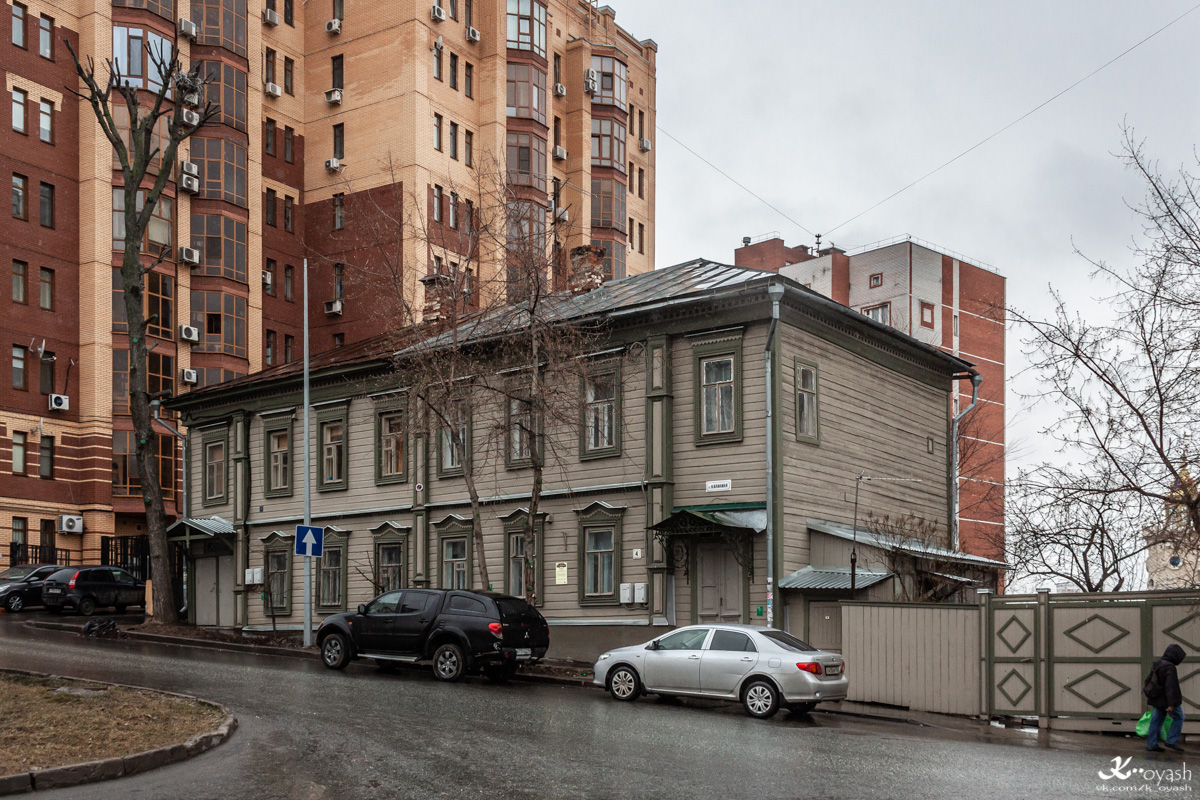 Casáin, Улица Калинина, 4